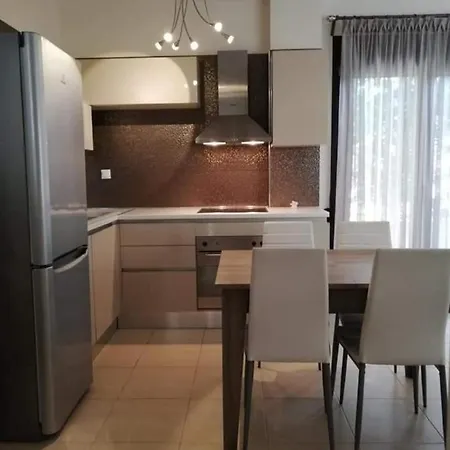 Stratos A Apartment